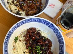 -沪西老弄堂面馆(定西路店)