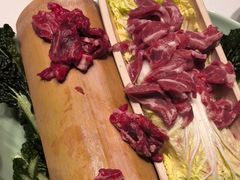 -红鼎豆捞·非遗鲍皇汤火锅(宝丰路店)