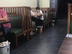 大堂-玲荷鸡丝面(经开万达店)