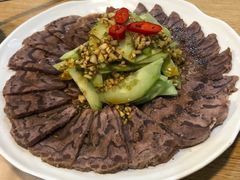 牛肉拼盘-神仙雪浓汤(弘大店)