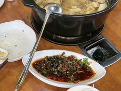 -菌海森林·非遗野生菌火锅(西山区滇池路摩根道店)