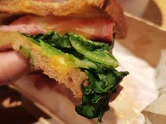 -星巴克(汾阳路店)