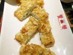 蟹蟹招牌菜脆皮墨鱼小塘菜-蟹蟹潮汕砂锅粥(食八方美食城店)