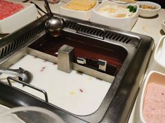 -海底捞火锅鲜切牛肉主题店(长寿路店)