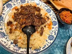 手抓饭-新疆伊宁远征餐厅