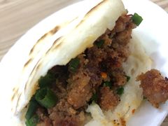 牛肉夹饼-代四孃牛华豆腐脑美味小食(总店)