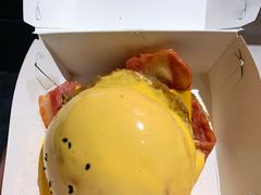 芝士熔岩牛肉汉堡-前进5路汉堡炸鸡(汉街skp店)
