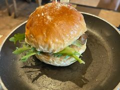 -何师烧烤Pro ·江湖川菜·小龙虾·精酿(太古里旗舰店)