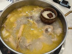 -朴小妹人参鸡汤火锅(长白山万达店)