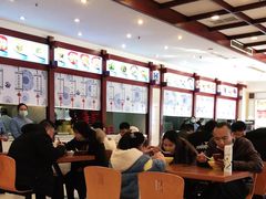 大堂-龙抄手(春熙路总店)