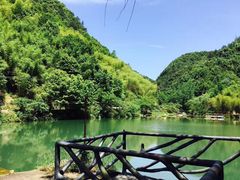 -夏霖九天银瀑风景区