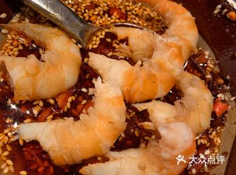 德尔塔酒店的火锅自助!记得虾要自己找服务员要!