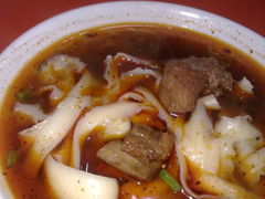 红烧排骨刀削面-佑佑面
