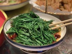 -一个勺子新疆锡伯主题私房菜(红墙巷49号院店)