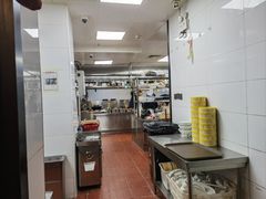 -鑫巴蜀小镇 · 水煮鱼专研店(玉桥店)