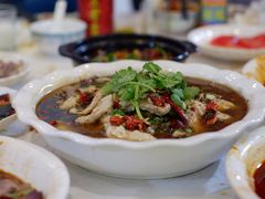 沸腾鱼-香满锅老北京羊蝎子火锅·家常菜(新街口店)