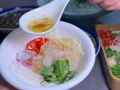 -官塘陈记鱼生·潮汕砂锅粥·牛肉火锅(潮枫路总店)