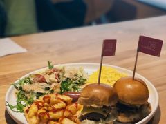 -暖食光·台式家庭餐厅·生日主题店(万达店)