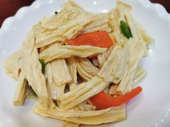 凉拌腐竹-金杨拉面王小吃面馆·牛三宝面·红烧牛肉粉