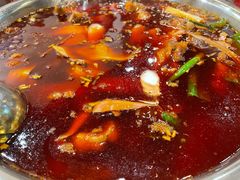 -肖肖酸萝卜鱼火锅(总店)
