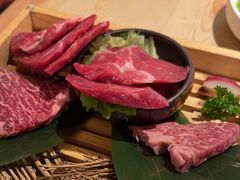 -赤坂亭·M9和牛烧肉(南京江南虹悦城店)