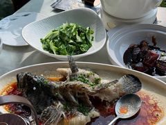 -一席地·本地鸡窝·杭帮鸡火锅(萧山银隆百货店)