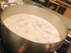 -捞王锅物料理(上海世茂广场店)