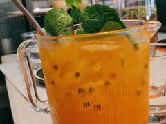 -西语炭烧牛排·西厨(滨湖万科里店)