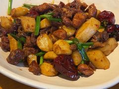 -隔壁老王·家常云南菜(花巷店)