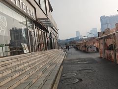 -南京商厦