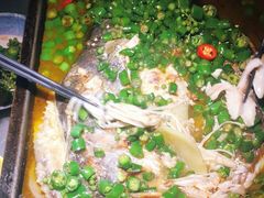 -探鱼·鲜青椒爽麻烤鱼(广州欣荣广场店)