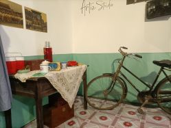 -THE QUEEN(北京店)