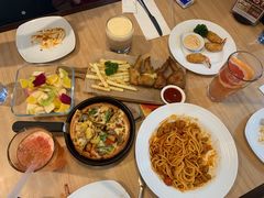 -必胜客(WOW南雄店)