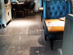 大堂-青年公社烤鸭(青年路店)