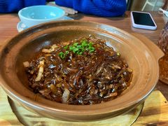 -有红鸡毛店·川菜(建设路店)