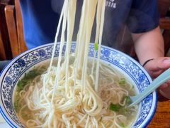 -东大桥小国抻面烧烤(长通路店)