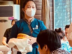 -大鸭梨烤鸭店(光彩店)
