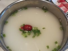 秘制骨汤锅-密友回转自助火锅(世茂国际广场店)