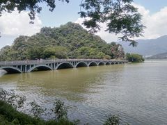 -星湖旅游景区七星岩