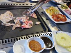 -香猪坊(远洋未来店)
