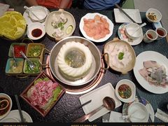 -得意咚瓜·顺德鱼生·冬瓜火锅(深圳首店)