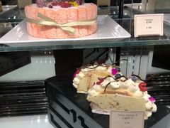 -上海半岛酒店·半岛精品店