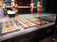 -五月罗马海鲜自助餐厅(月星环球港店)