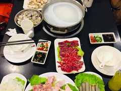 -吉友粥底火锅(方斜路店)