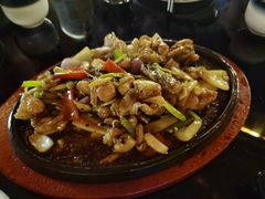 -大富蚝乌东哥饭店·石锅鱼杂·柠檬鸭(革新路店)