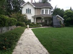 -金庭庄园酒店-停车场