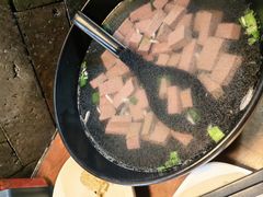 鸡鸭血汤-舒蔡记生煎菜饭(云南中路店)