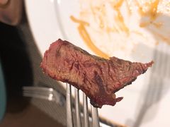 -悦享绿山墙西餐厅