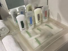 -上海浦东假日酒店
