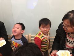 -小门牙好性格托育(北外滩中心)